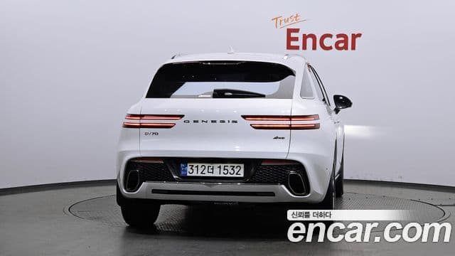 Genesis GV70 2021 — ფოტო 4/20