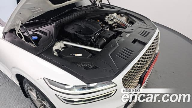 Genesis GV70 2021 — ფოტო 6/20