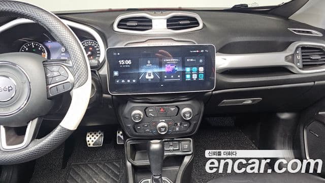 Jeep Renegade 2020 — Şəkil 13/20