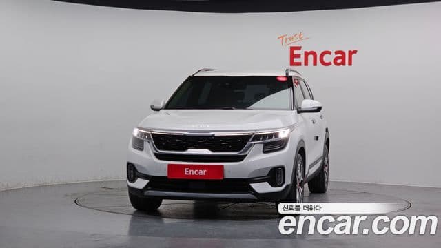 Kia Seltos 2022 — ფოტო 2/20