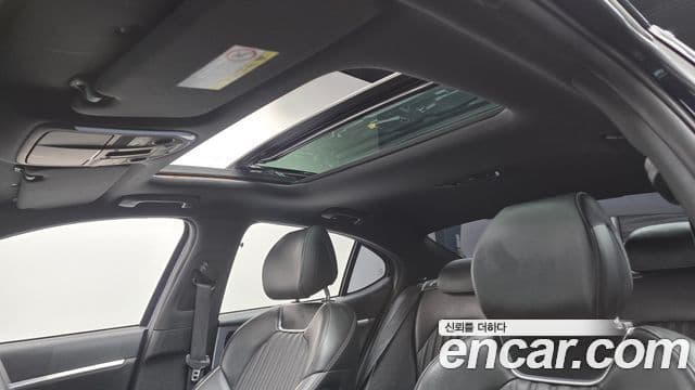 Genesis G70 2019 — Şəkil 13/20