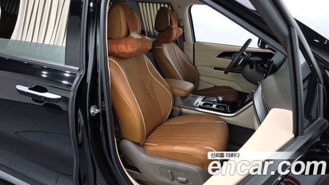 Kia Carnival 2021 — Şəkil 10/20