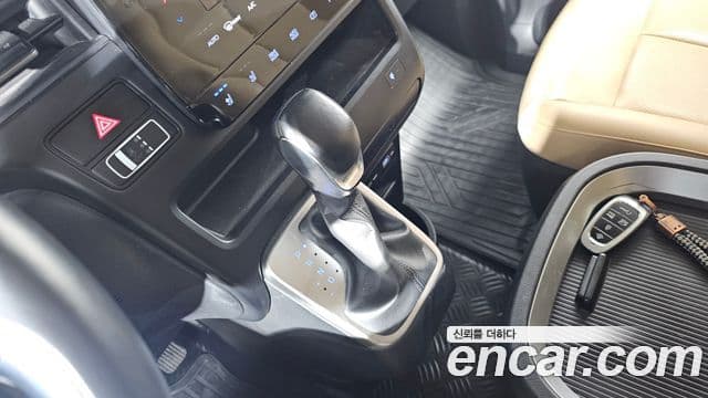 Hyundai Staria 2021 — Şəkil 9/20