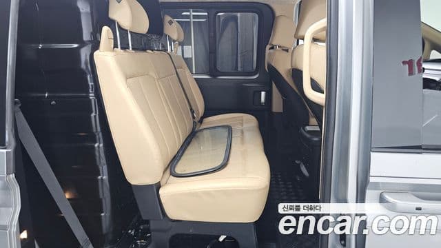 Hyundai Staria 2021 — Şəkil 12/20