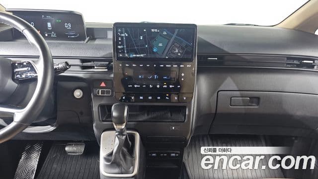Hyundai Staria 2021 — Şəkil 15/20