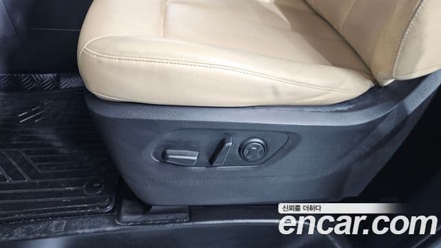 Hyundai Staria 2021 — Şəkil 18/20