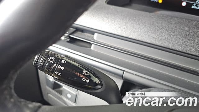 Hyundai Staria 2021 — Şəkil 19/20