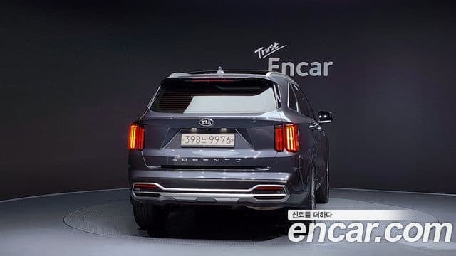 Kia Sorento 2020 — Фото 4/20