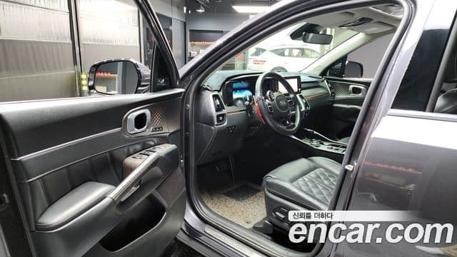 Kia Sorento 2020 — Фото 10/20