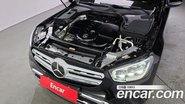 Mercedes-Benz GLC-Class 2021 — ფოტო 6/20