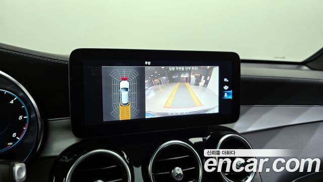 Mercedes-Benz GLC-Class 2021 — ფოტო 15/20