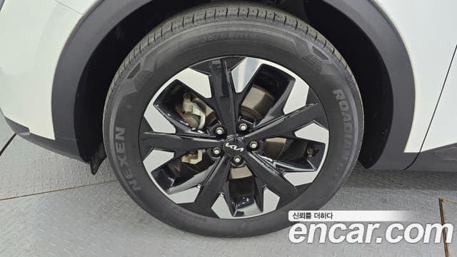 Kia Sportage 2021 — ფოტო 5/20