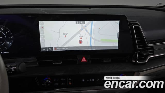 Kia Sportage 2021 — ფოტო 14/20