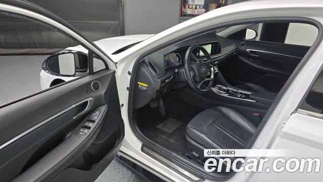 Hyundai Sonata Hybrid 2020 — ფოტო 15/20