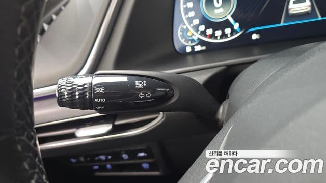 Hyundai Sonata Hybrid 2020 — ფოტო 14/20
