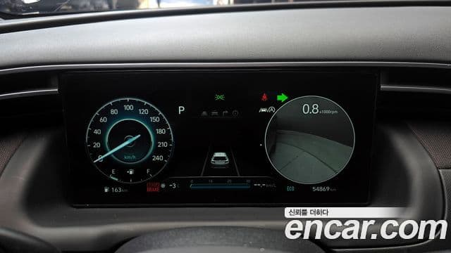 Hyundai The New Tucson 2022 — ფოტო 8/20