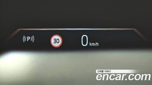 BMW 5 Series 2023 — ფოტო 19/20