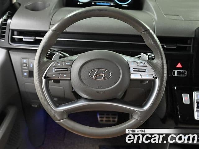 Hyundai Staria 2022 — ფოტო 13/20