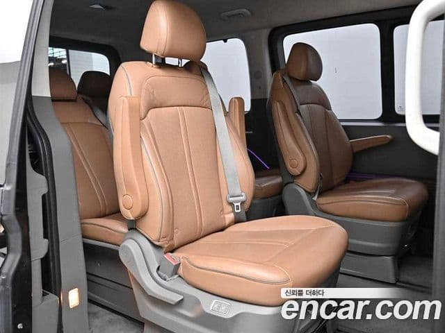 Hyundai Staria 2021 — Şəkil 11/19