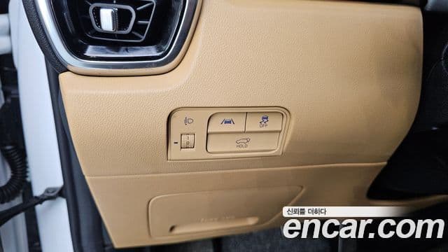 Kia Sorento 2023 — ფოტო 18/20