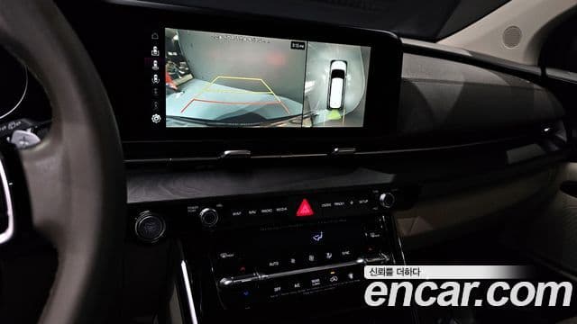 Kia Carnival 2021 — Фото 16/20