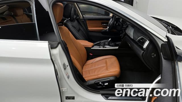 BMW 4 Series 2019 — Photo 2/20