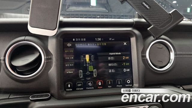 Jeep Wrangler 2022 — ფოტო 15/20