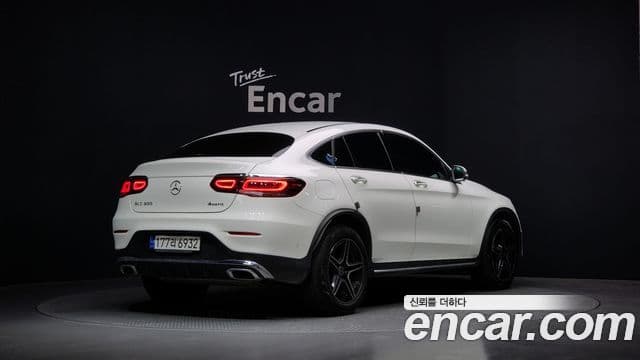 Mercedes-Benz GLC-Class 2023 — ფოტო 2/20