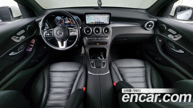 Mercedes-Benz GLC-Class 2023 — ფოტო 7/20