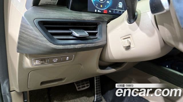 Kia K8 2021 — Şəkil 14/20