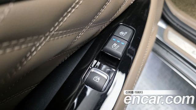 Kia K8 2021 — Şəkil 18/20