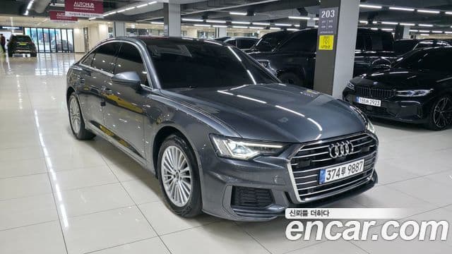 Audi A6 2021 — Şəkil 10/19