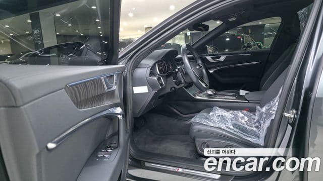Audi A6 2021 — Şəkil 8/19