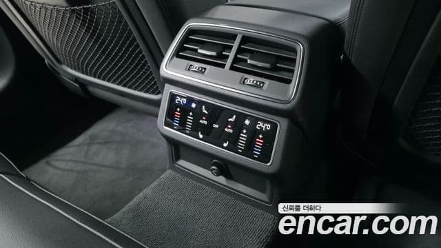 Audi A6 2021 — Şəkil 17/19