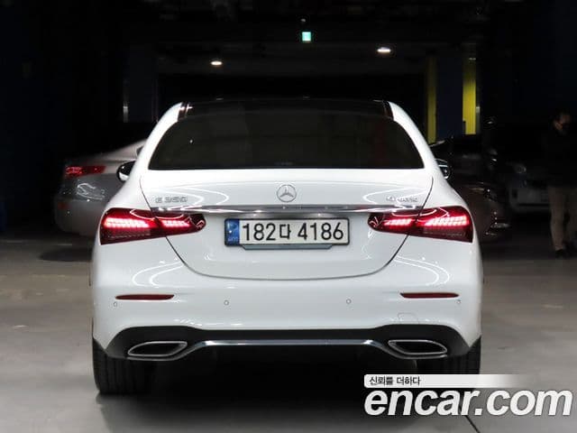 Mercedes-Benz E-Class 2022 — Şəkil 14/20