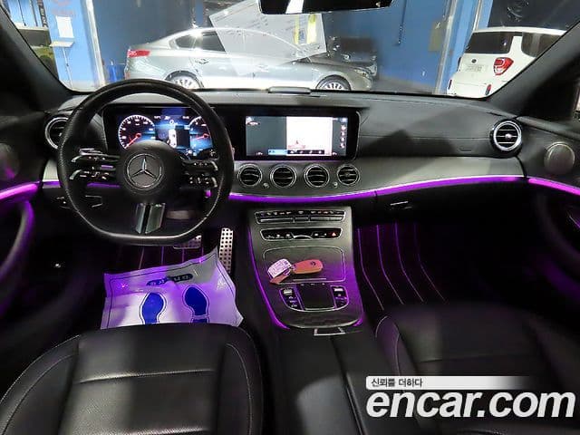 Mercedes-Benz E-Class 2022 — Şəkil 20/20