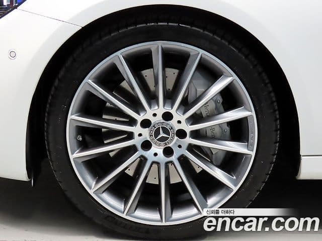 Mercedes-Benz E-Class 2022 — Şəkil 5/20