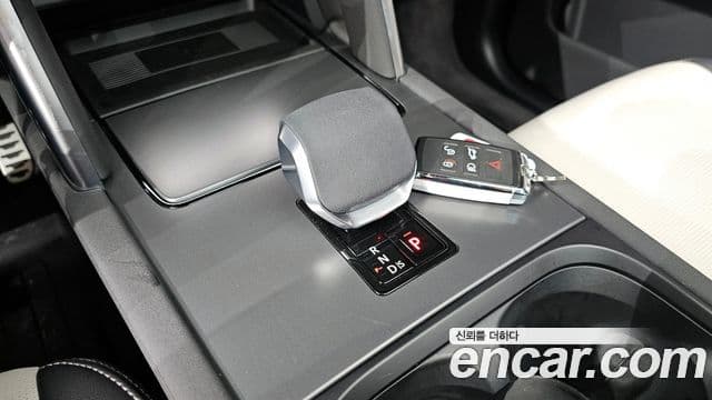 Land Rover Discovery Sport 2025 — ფოტო 9/20