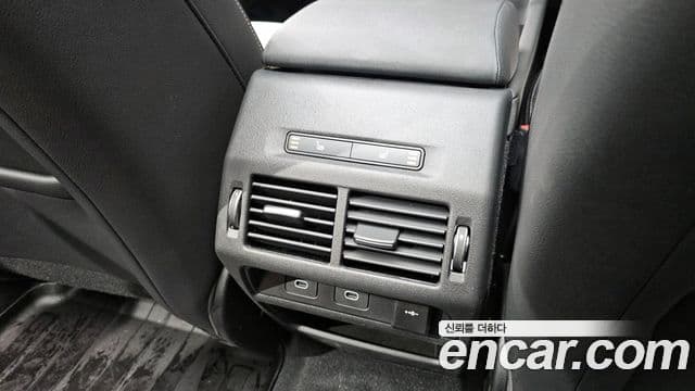 Land Rover Discovery Sport 2025 — ფოტო 19/20