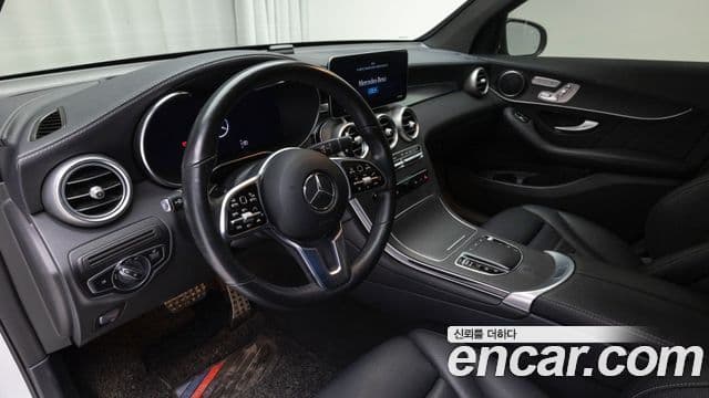 Mercedes-Benz GLC-Class 2023 — ფოტო 17/20