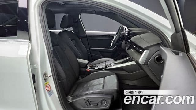Audi A3 2022 — Şəkil 9/20