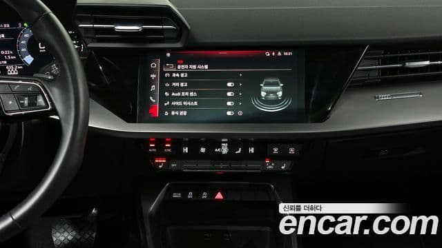Audi A3 2022 — фото 16 из 20