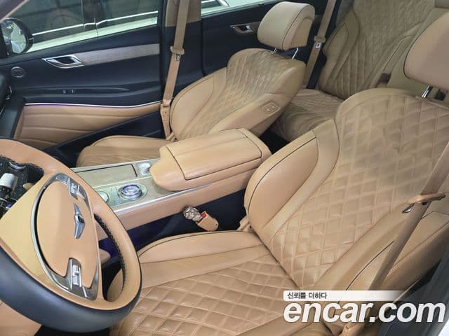 Genesis GV80 2020 — ფოტო 7/20