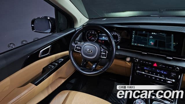 Kia Carnival 2021 — Фото 13/20