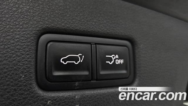 Kia Carnival 2021 — Фото 18/20