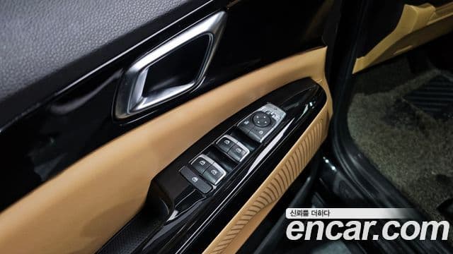 Kia Carnival 2021 — Фото 20/20