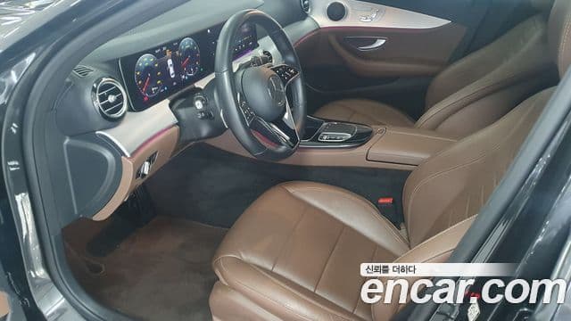 Mercedes-Benz E-Class 2020 — Фото 14/17