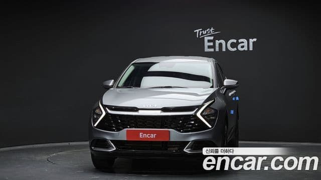 Kia Sportage 2021 — ფოტო 3/20