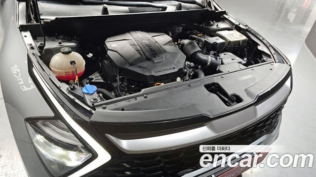 Kia Sportage 2021 — ფოტო 6/20