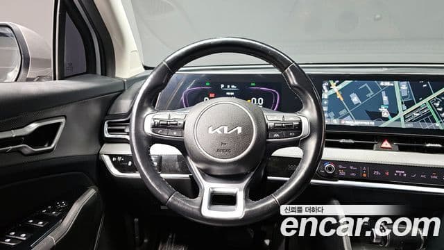 Kia Sportage 2021 — ფოტო 13/20